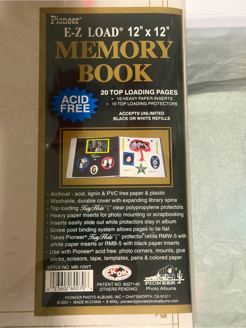 PIONEER Black & Gold 12" x 12" E-Z Load Memory Book